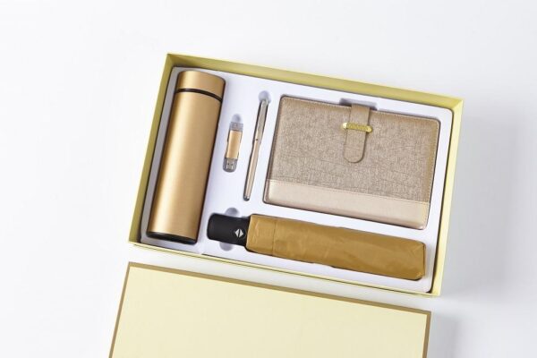 Premium Corporate Gift Set: Flask, Pen, Umbrella, Notebook, USB - Stylish and Fashionable - Image 2