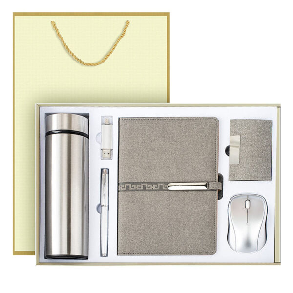 Premium Keychain Pen: Exquisite Corporate Luxury Gift Set for Business Professionals - Image 6