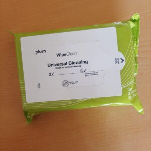 Universal cleaning wipes 25 pack for surface cleaning